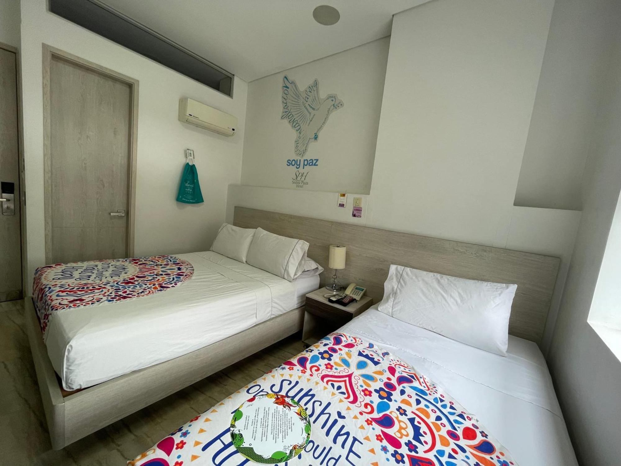 Hotel Sixtina Plaza Medellin Itagui Exterior photo