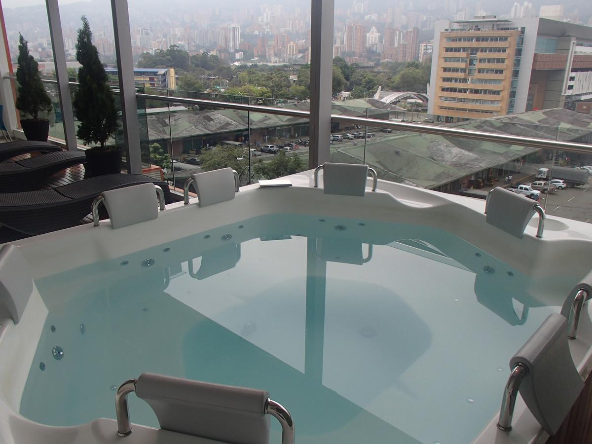 Hotel Sixtina Plaza Medellin Itagui Exterior photo