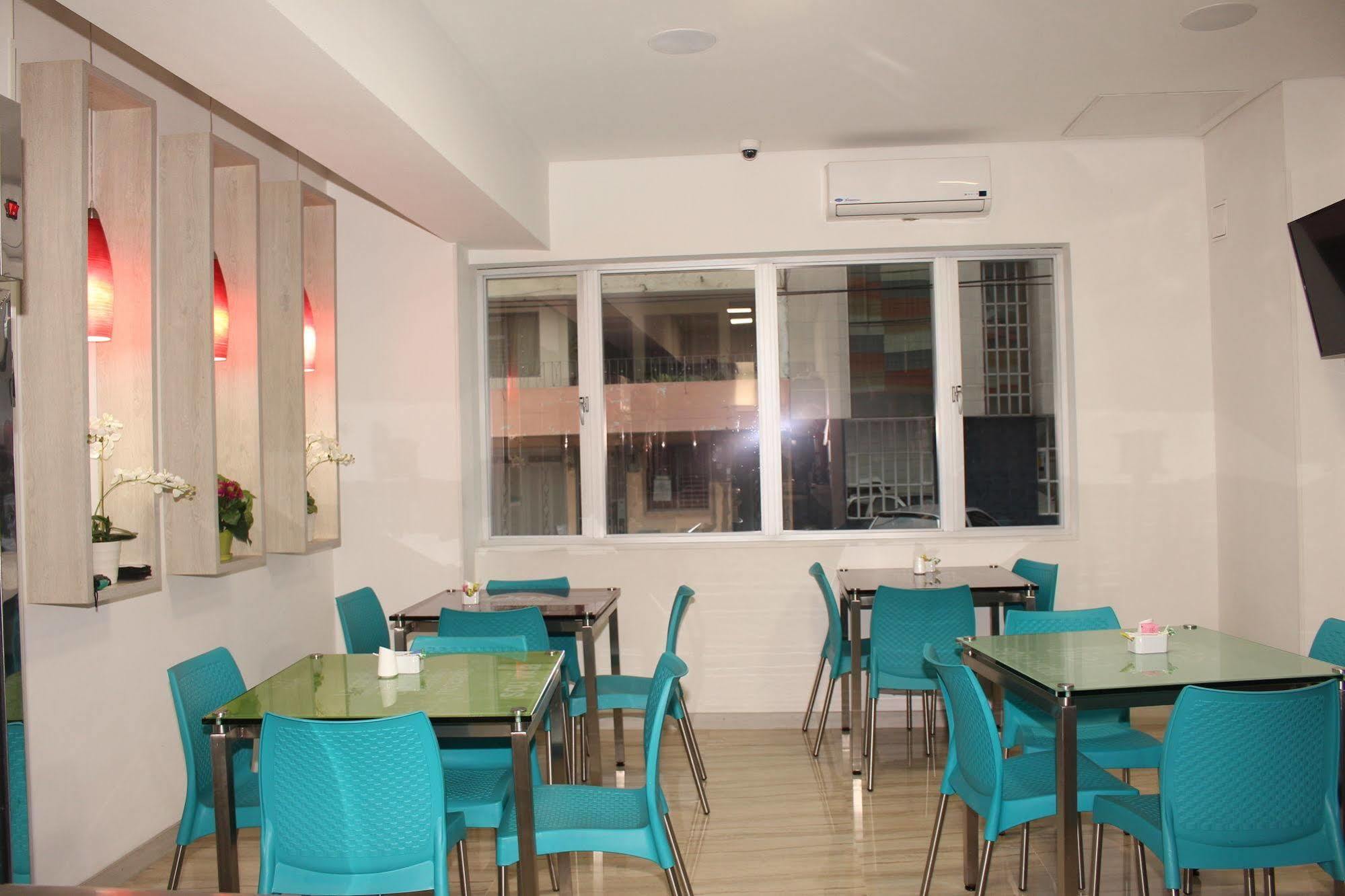 Hotel Sixtina Plaza Medellin Itagui Exterior photo